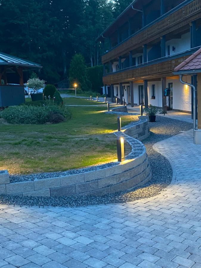 Landhotel Moorhof Нойшёнау Экстерьер фото