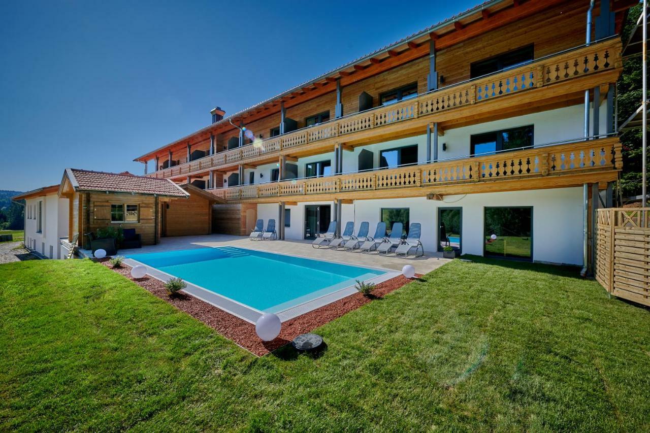 Landhotel Moorhof Нойшёнау Экстерьер фото